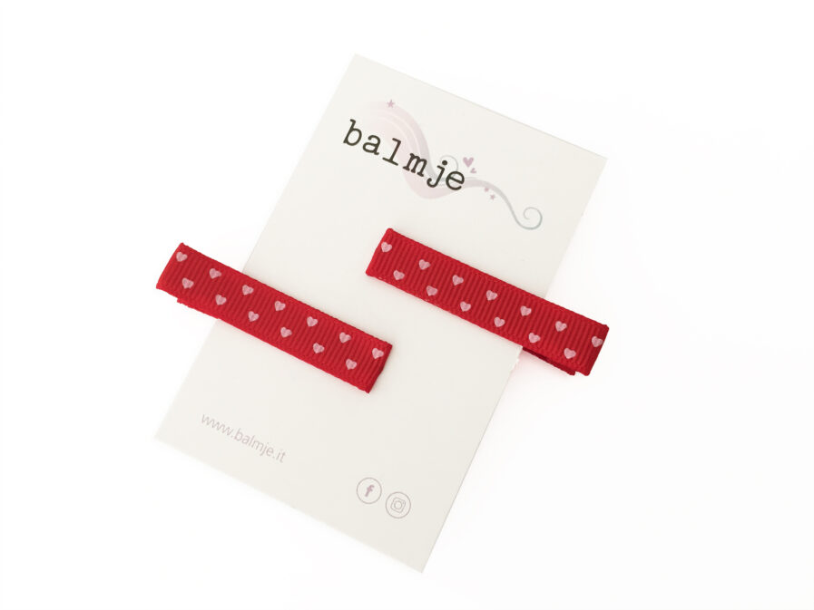 mollettine_semplici_cuori_bianchi_rosso_balmje